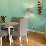 Apartment Türkis zentral